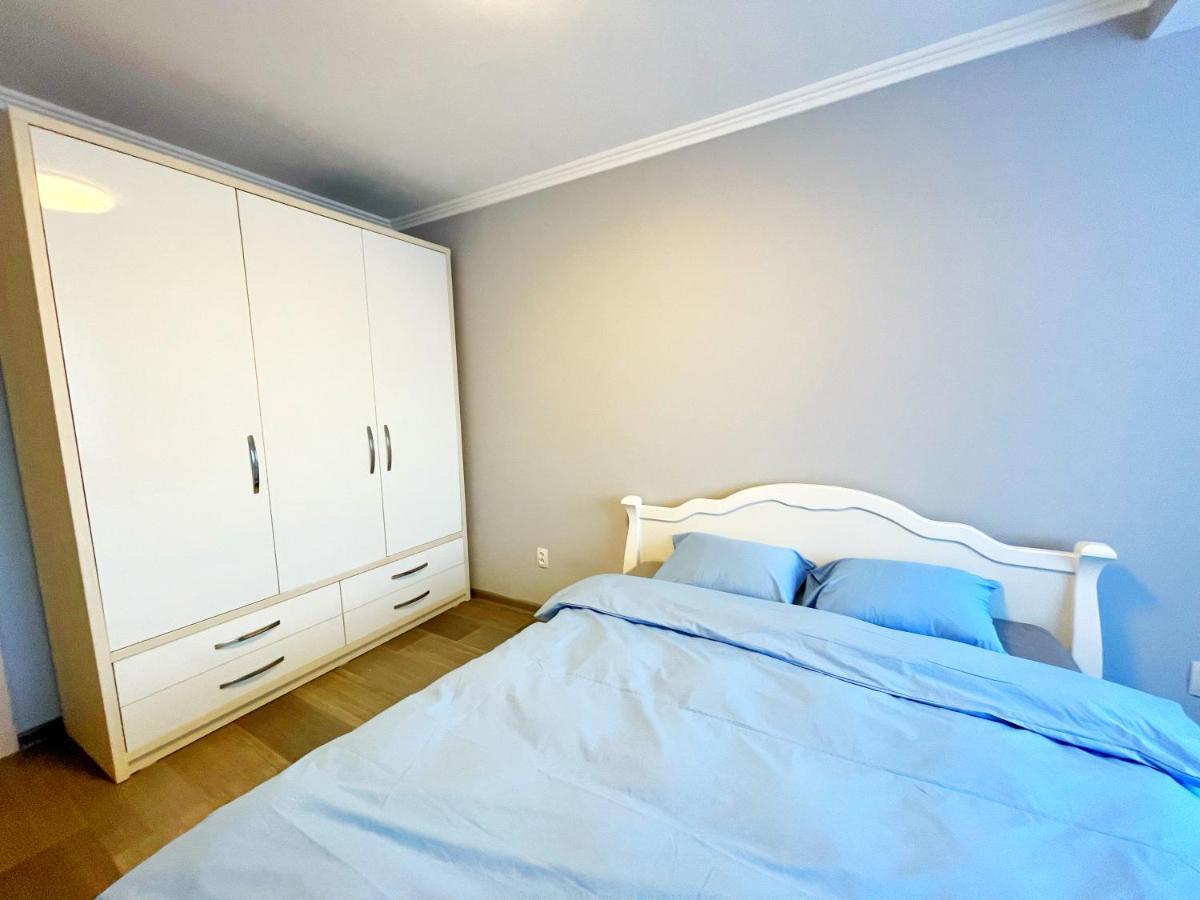Luxury Central Flat คีชีเนา ภายนอก รูปภาพ